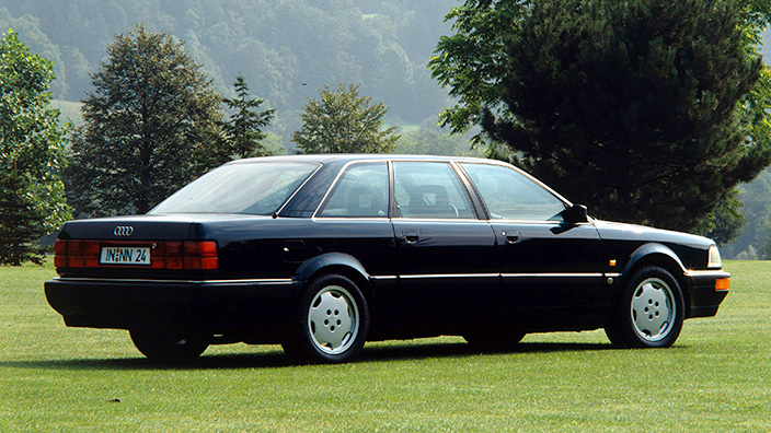 Audi V8