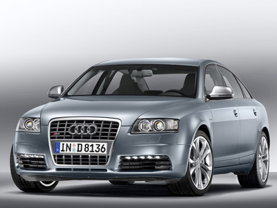 Audi S6 quattro