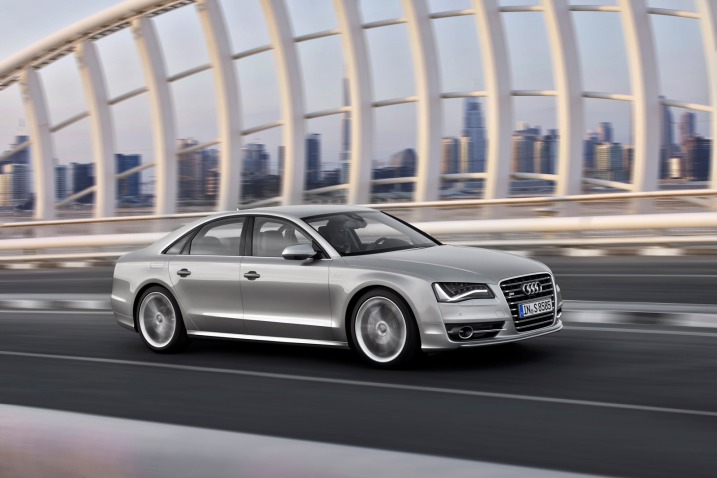 Audi S8