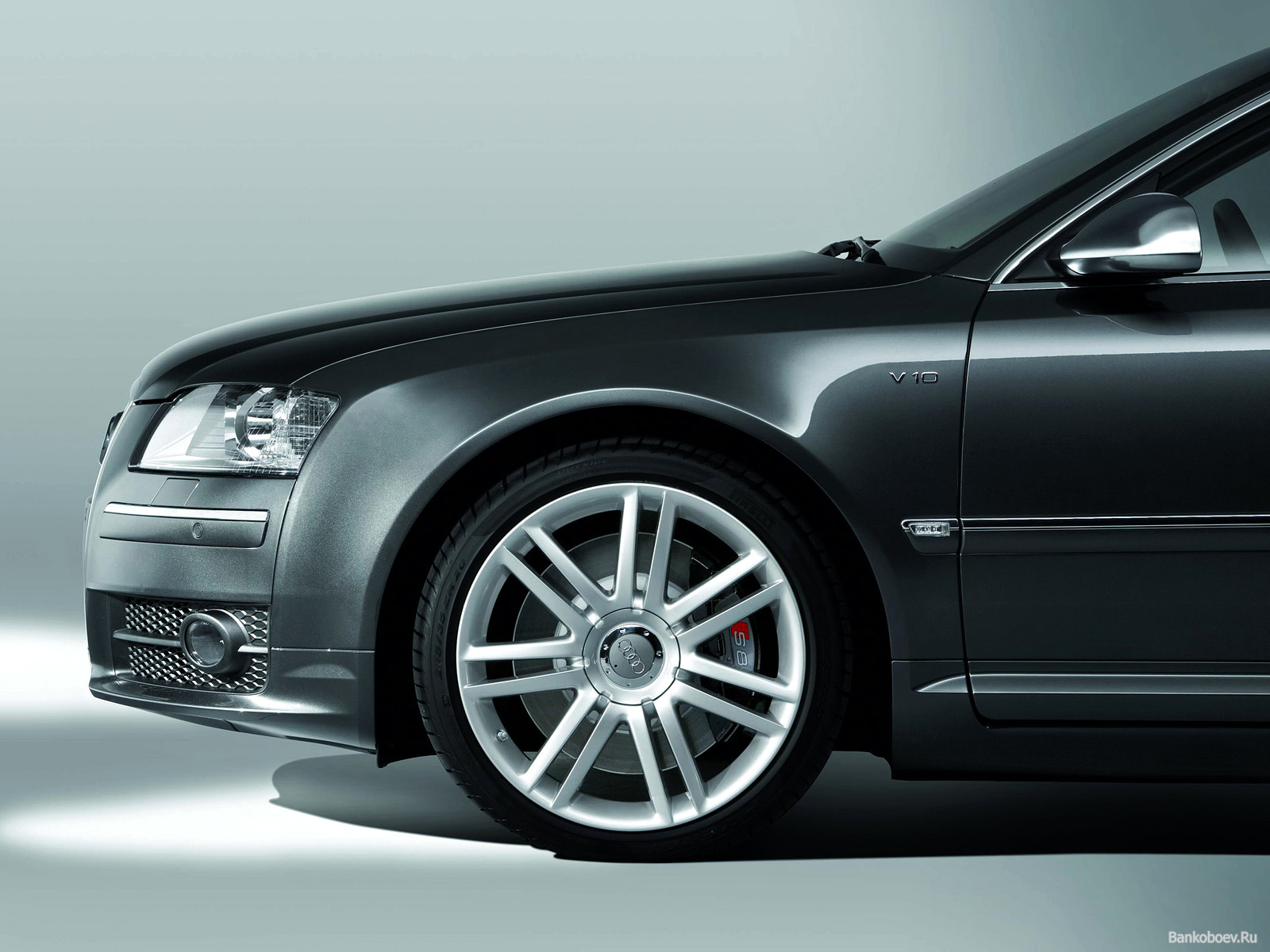 Audi S8 5.2 FSI quattro