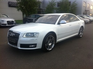 Audi S8 5.2 FSI quattro