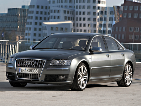 Audi S8 5.2 FSI quattro