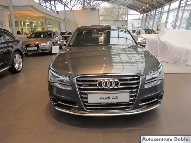 Audi S8 Quattro