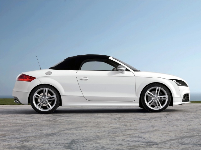 Audi TTS