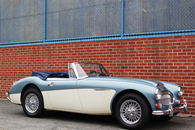 Austin Healey BJ8