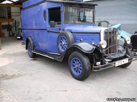 Austin 12