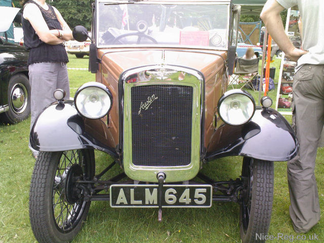 Austin 750