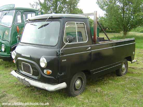 Austin J4