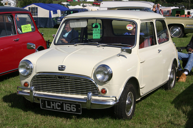 Austin Mini S