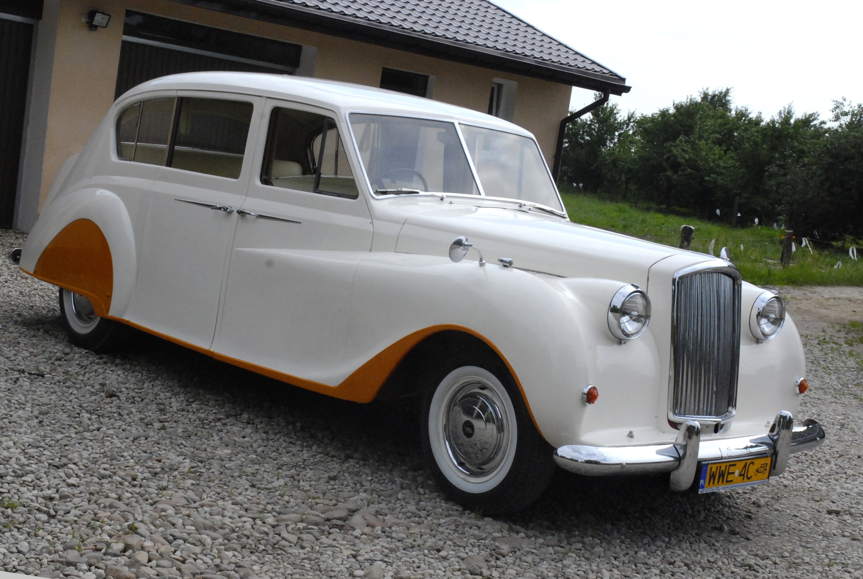 Austin Princess A135