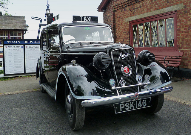 Austin Low Loader taxi