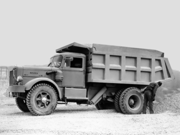 Autocar A64