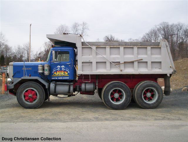 Autocar Truck