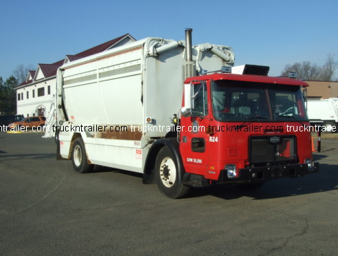 Autocar WX64