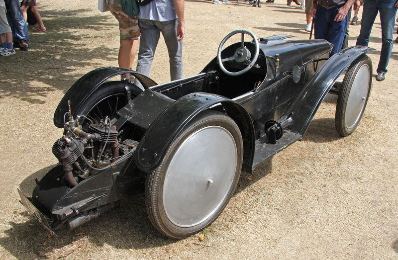 AV Monocar