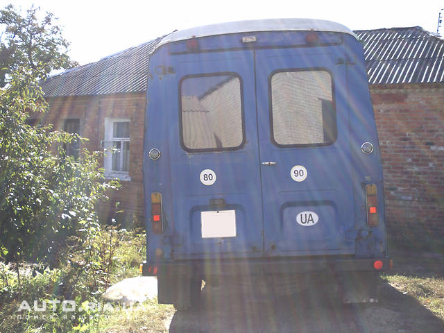 Avia 2000