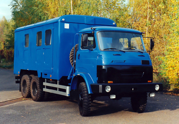 Avia 2000