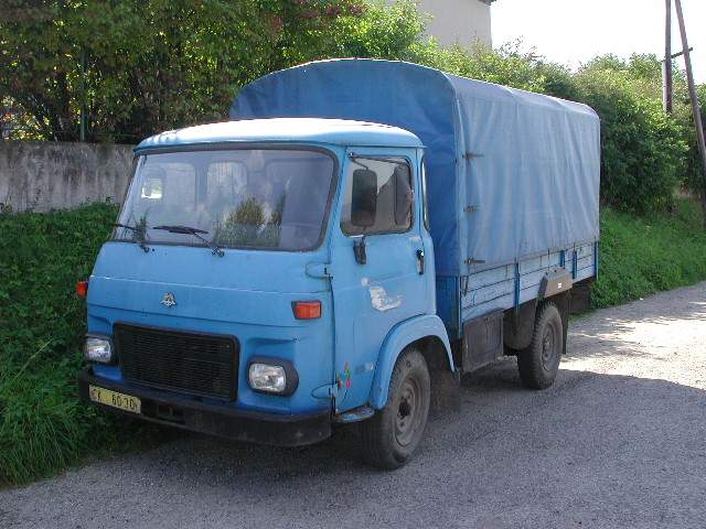Avia 7000
