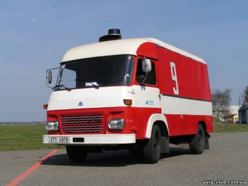 Avia A 15