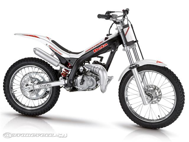 Azel Atila 125