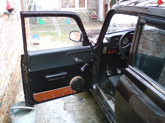 AZLK 2140 SL