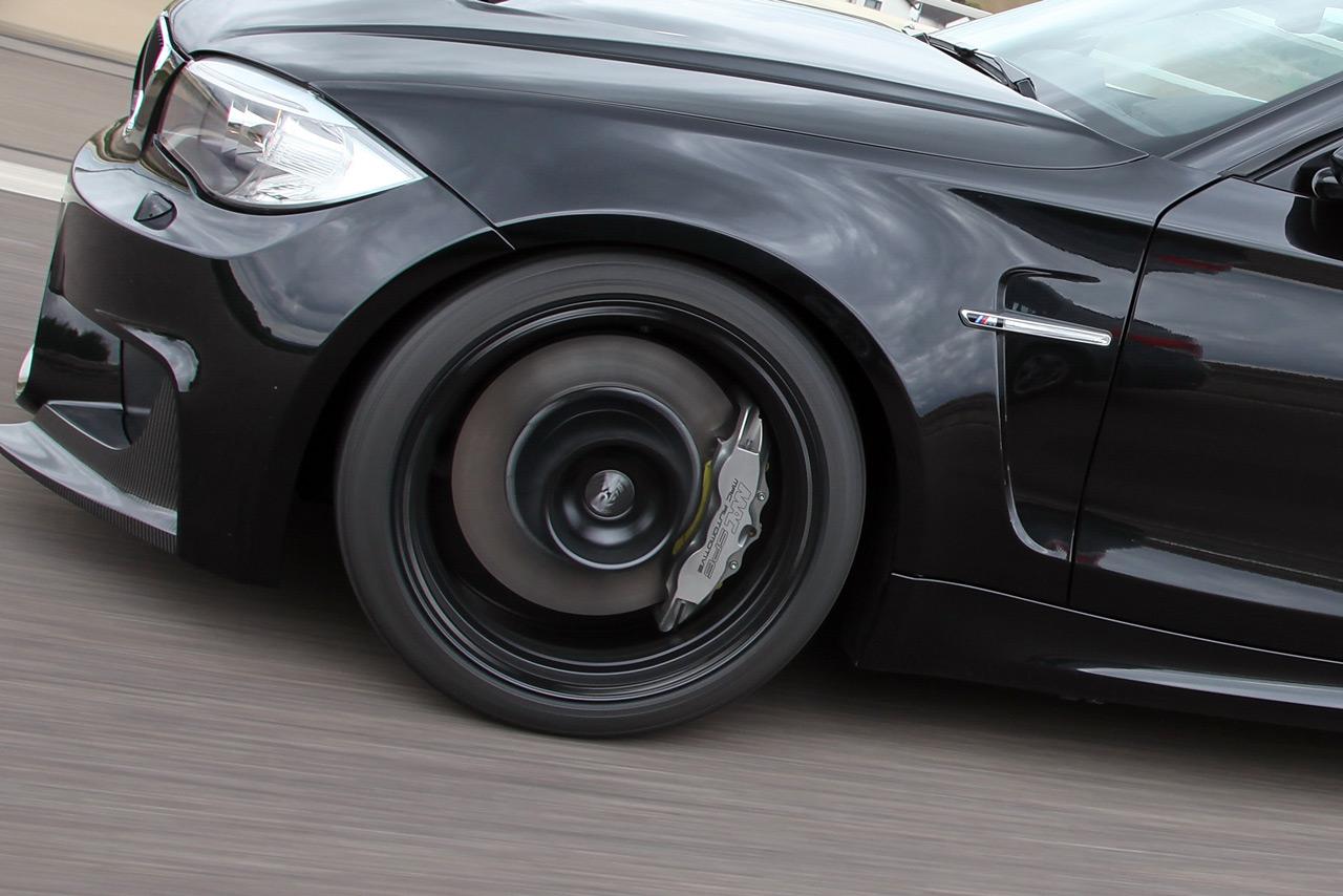 Bmw 1m Performance