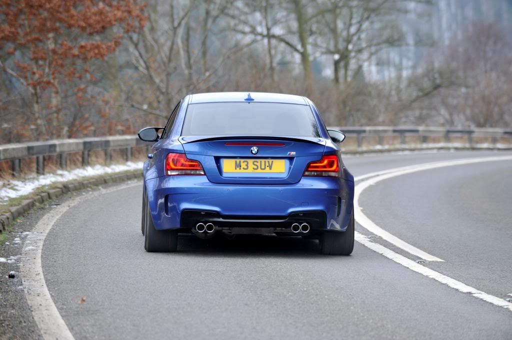 Bmw 1m V8