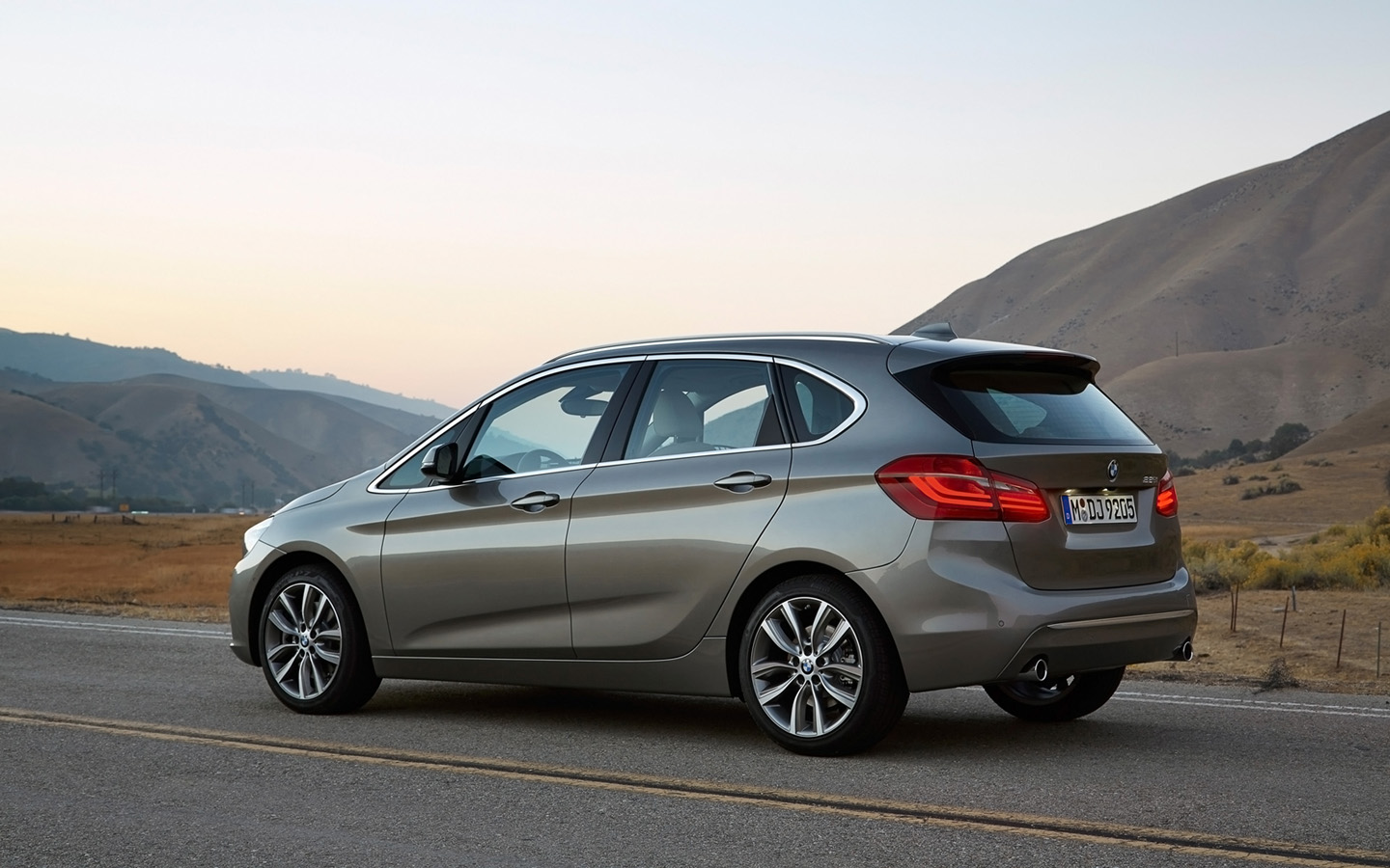 Bmw 2 Series Active
