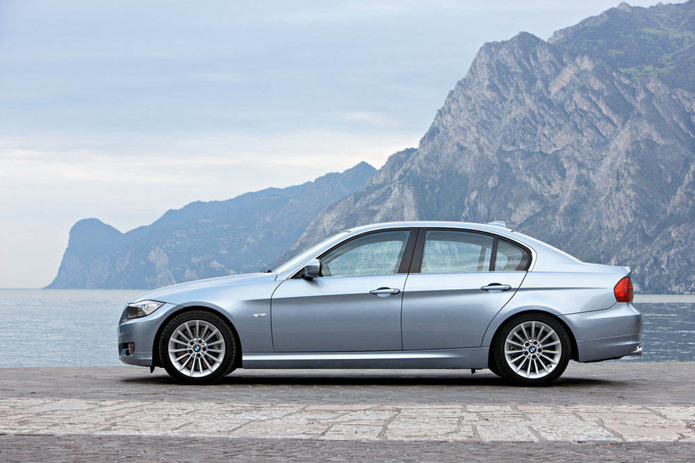 Bmw 3 Series 2011