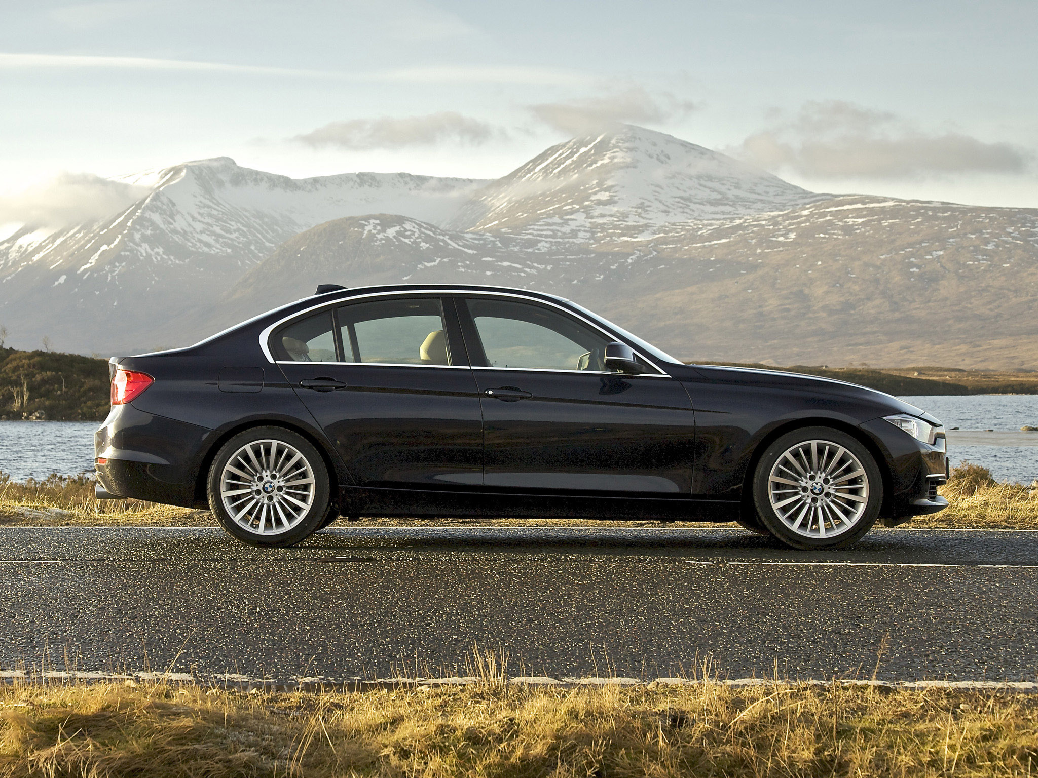 Bmw 3 Luxury