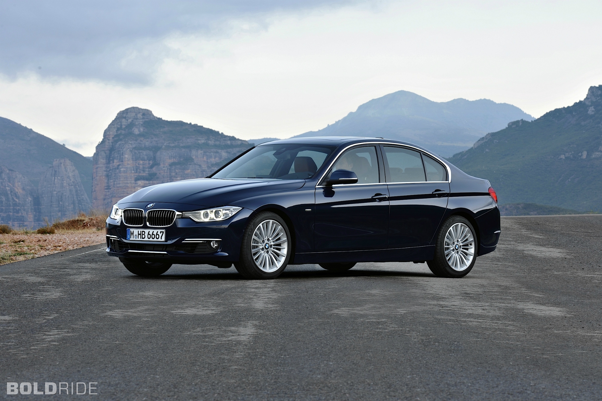 Bmw 3 Luxury