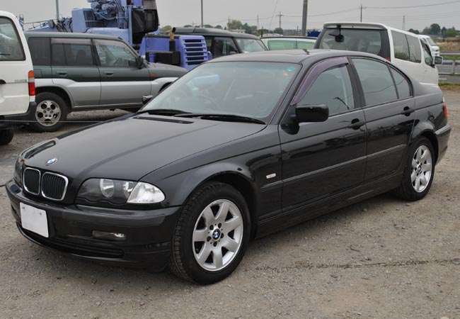 Bmw 318i 2000 Model
