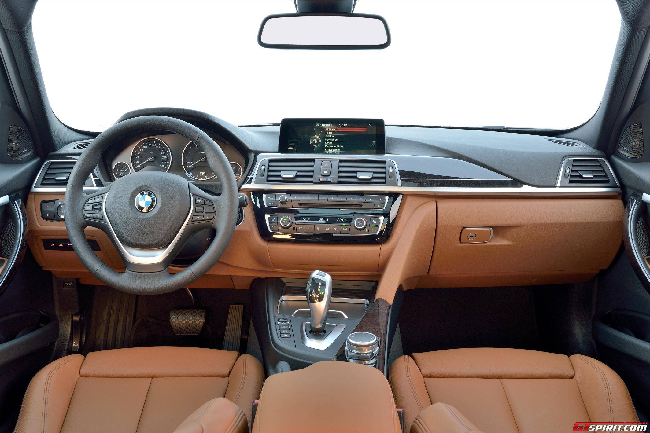 Bmw 320 2016