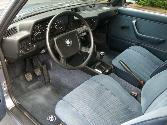 Bmw 320 E21