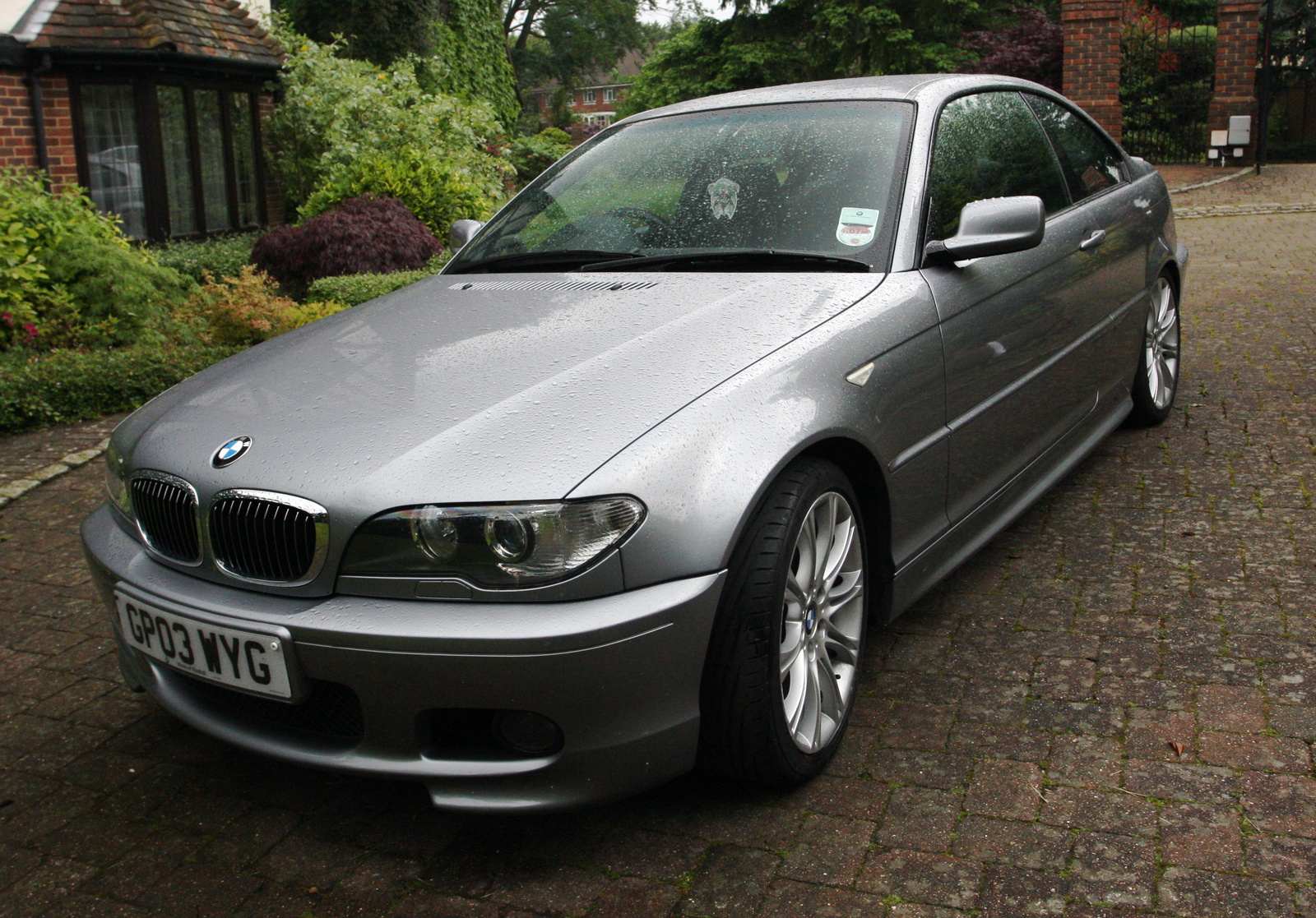 Bmw 320i 2003