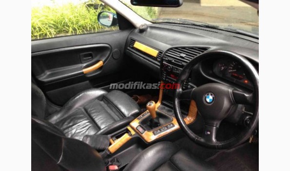 Bmw 320i Limited Edition