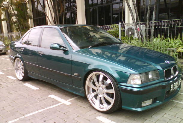 Bmw 320i Limited Edition