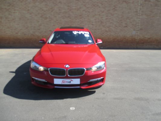 Bmw 320i Luxury