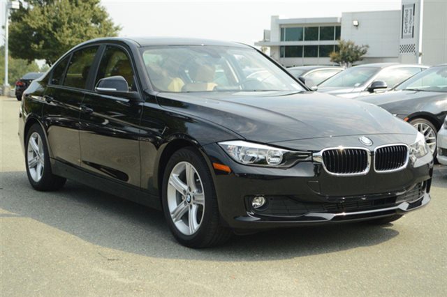 Bmw 320i Premium Package