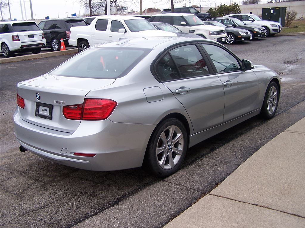 Bmw 320i Premium Package