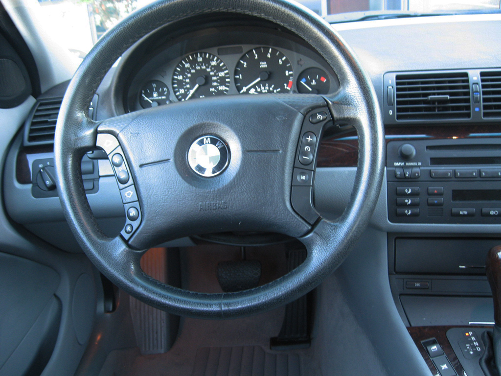 Bmw 325i 2003