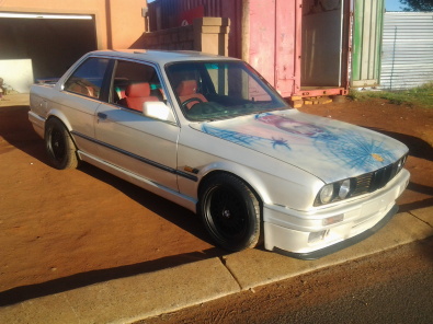 Bmw 325i Gusheshe