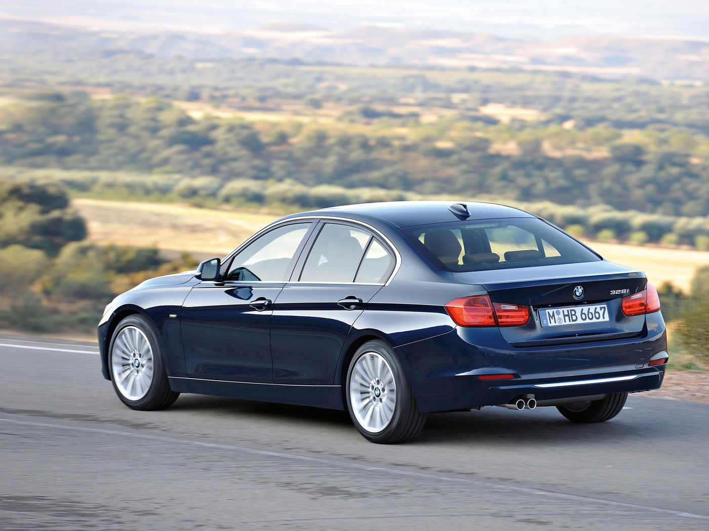 Bmw 328i Luxury