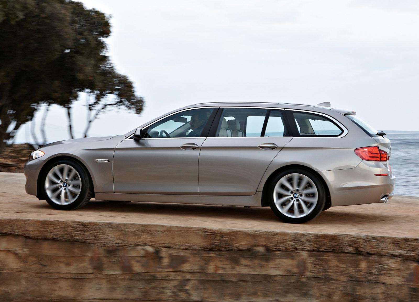 Bmw 5 Series F11