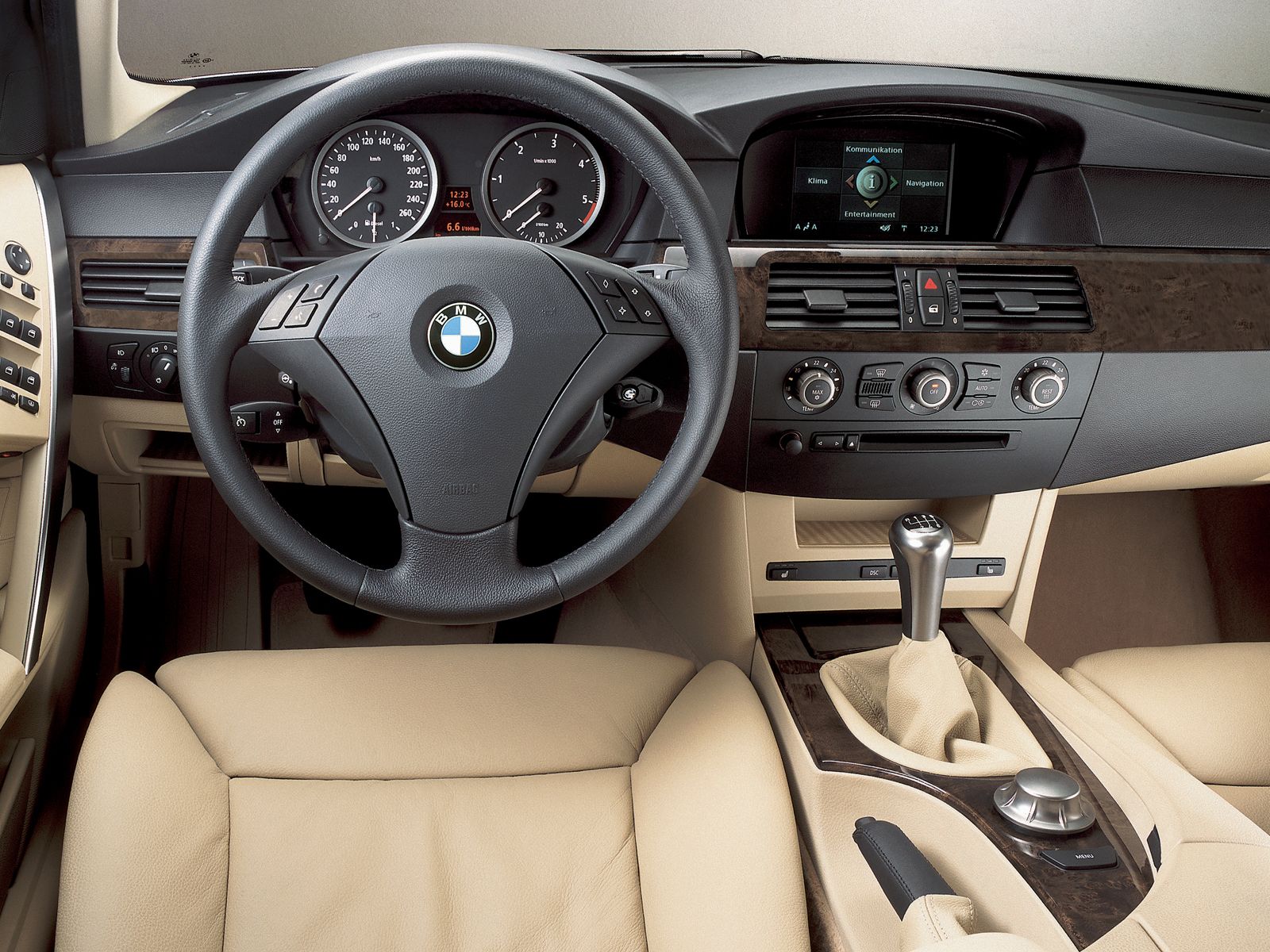 Bmw 525 2004