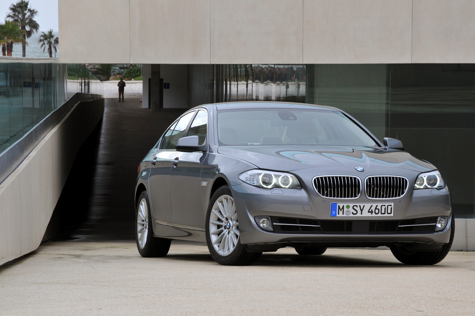 Bmw 525 2011