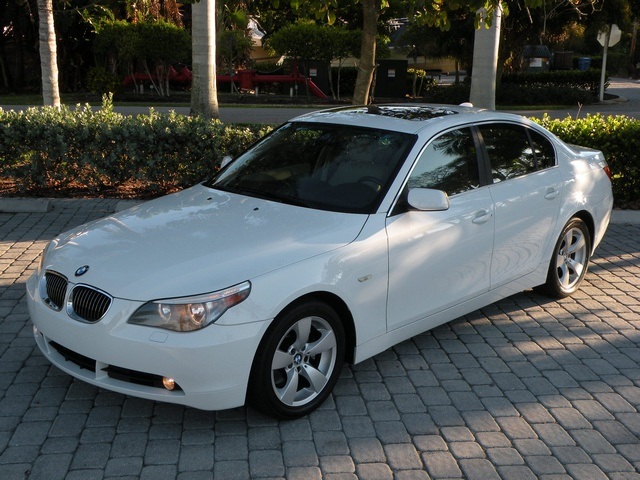 Bmw 525 Car