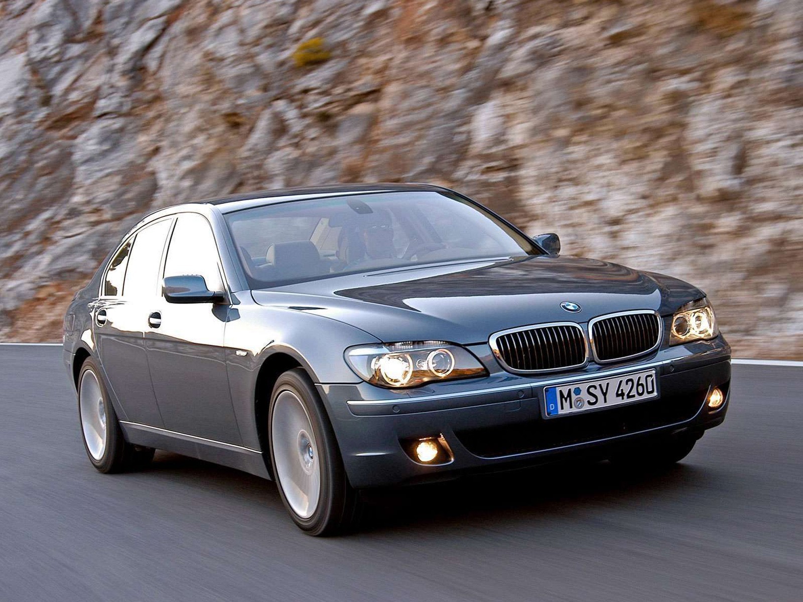 Bmw 7 Series 2005