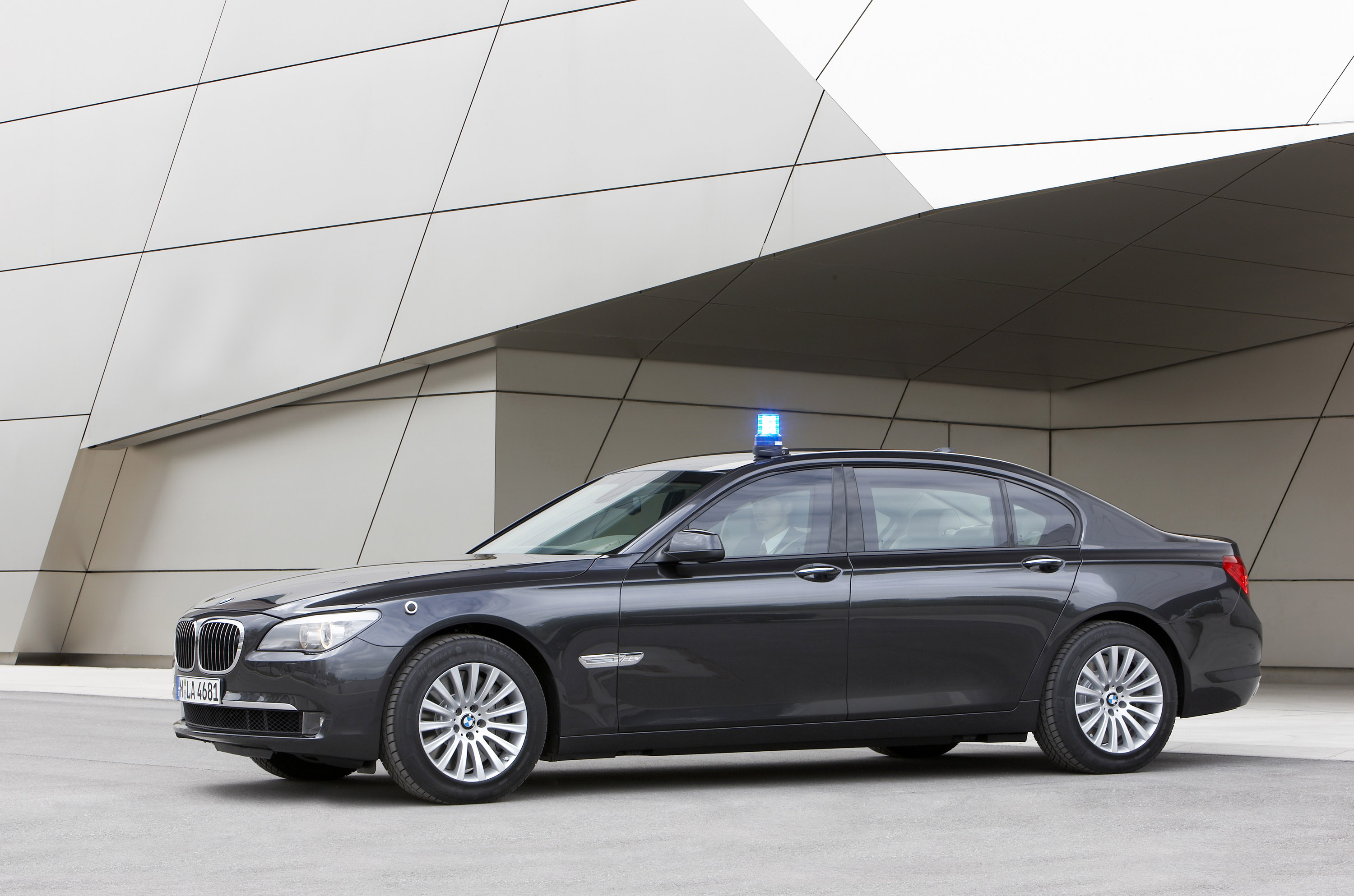 Bmw 7 Series 2010