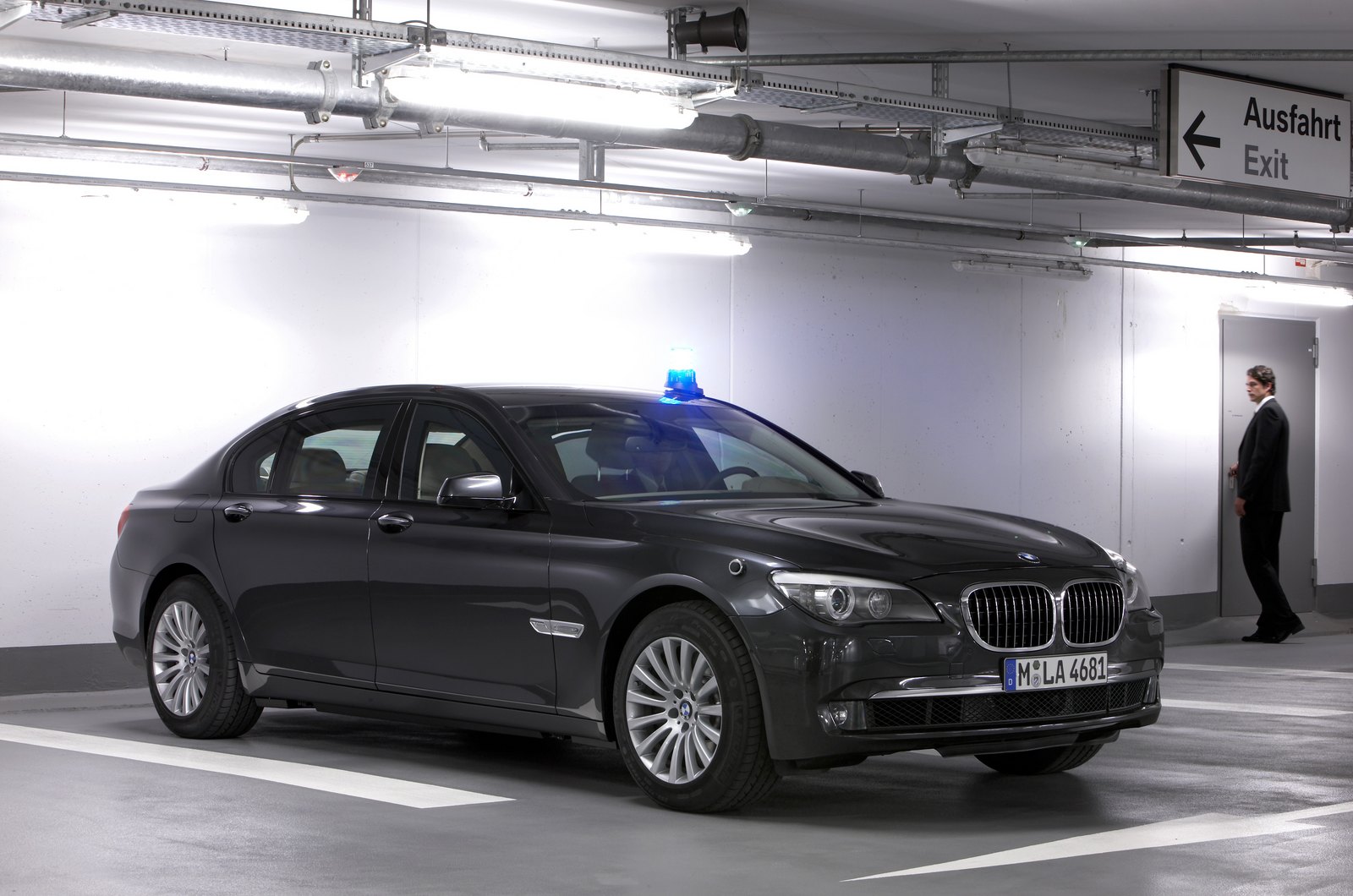 Bmw 7 Series 760li Security Edition